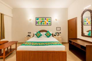 Treebo Golden Paradise - 3