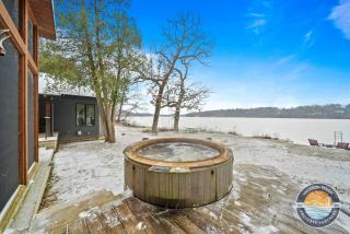 Little Vega on Lake Wandawega - 0