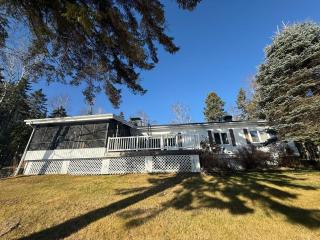 Chalet Horizon Lakeside Skiing - 6