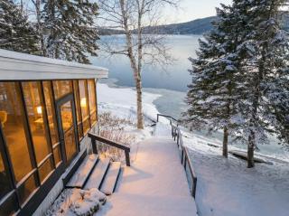 Chalet Horizon Lakeside Skiing - 4