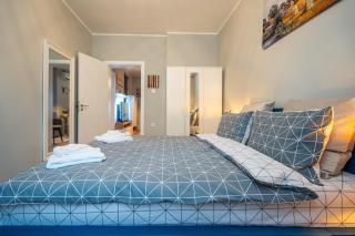 The Urban Pulse Stylish Flat - 6