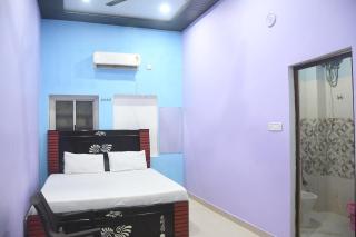 S K Homestay - 8