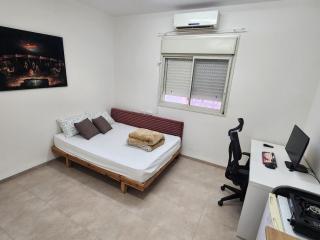 Urban Stop - Haifa - 0