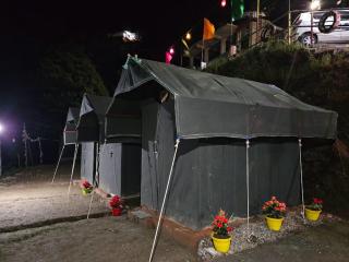 Himalayan Wooden Cottage camping & Cafe Dalhousie - 3