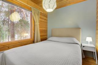 Pyhäkoti B - 30 Meters From the Slopes - 1