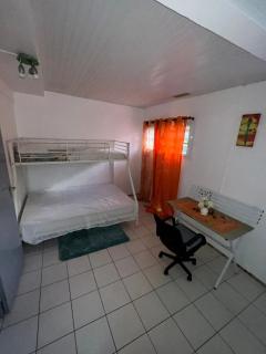 Appartement charmant à Le François, 80 m², vue sur jardin - 3