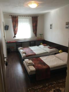 HARRYS City Motel - Komárno - 4