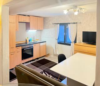 Haus Bernstein Apartment 2 - 0