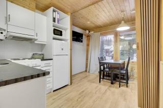 Pyhäkoti C - 30 Metres From the Slopes - 8