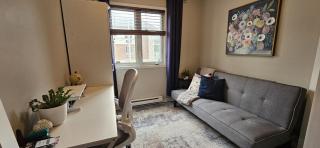 Boho Retreat 3BD Condo Close to Ottawa - 5