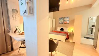 Historic Old Town Living - Smardan Street Studios - 8