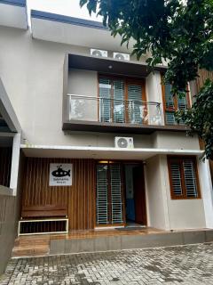 Submarine House Bandung - 7