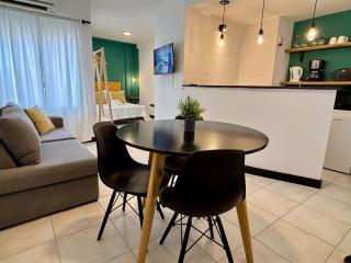 Apartamento céntrico en Mendoza con cochera privada - 3