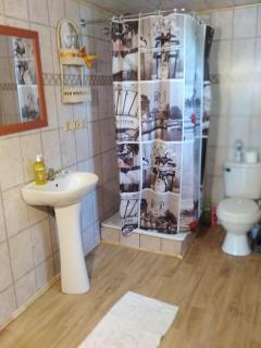 Oceanfront cabin in Calbuco, Isla Patagonia - 9