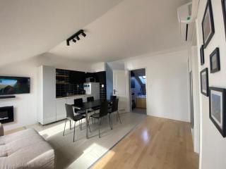 Sunrise 2 Apartment' - 4