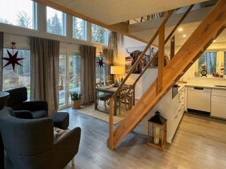 Modern Loft House In The Woods Near Gullabo - 9