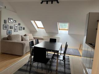 Sunrise 2 Apartment' - 1