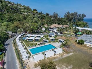 Nomad Cabin — Beach Access, Pool & Breakfast - 6