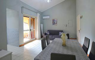 Gorgeous Apartment In Drapia With Swimming Pool - 8