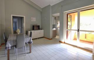 Gorgeous Apartment In Drapia With Swimming Pool - 1