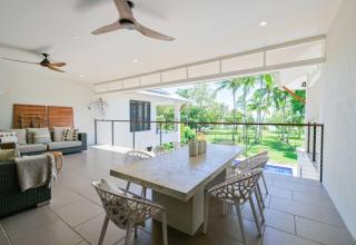 BIG Beach House Tranquility - 0