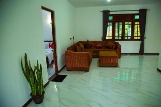 Bridge Front Inn Ella - 4