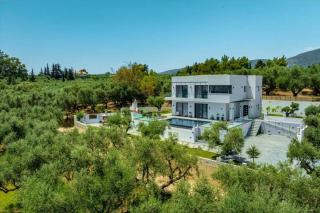 Villa Trevilat by Villa Plus - 8