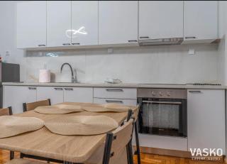 VASKO Luxury Suites 4 - 4