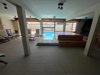 Departamento complejo roca, con Pileta - 1