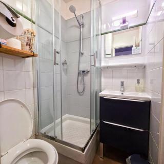 Hotel Le Midi Clermont-Cournon - 9