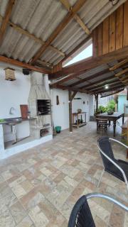 Casa Zimbos - 150 metros da praia - 7