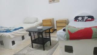 Downtown room near gym pool beach shops walking distance from all entertainment and shopping - 9