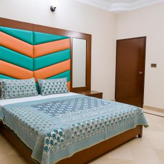 Subhan Palace Family BNB - 2