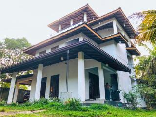 Ruvini Villa - 0