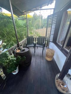 Menyecske Guesthouse - 8