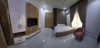 Mauxworth Homes and Apartments - 5