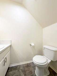 2BR Bohemian Haven Near Walk of Fame - BR6 - BUR - 4