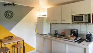 Bel La Vi Apartment - 9