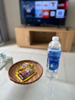 Cozy Sunrise City Apartment - Pool, Supermarket Nearby - 4