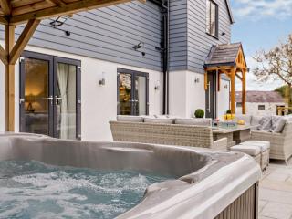 5 Bed in Rhosbodrual 80729 - 8