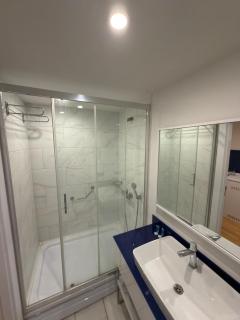 Orbi City Luxury Tower - 7