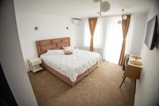 Moment Residence - 8