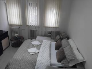 Prime Spot Apartment - 4