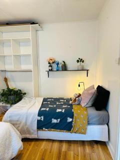 Melbourne rustic beach house 2km CBD - 9