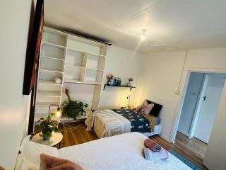 Melbourne rustic beach house 2km CBD - 8