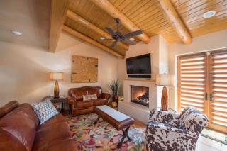 Santa Fe Downtown Corner Courtyard @ El Corazon de Santa Fe - 9