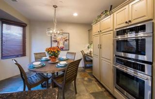 In The Heart of Santa Fe, Walk to Everything Downtown - 3