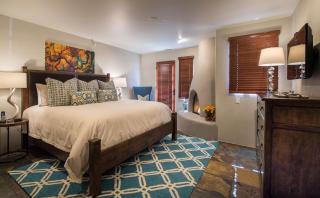 In The Heart of Santa Fe, Walk to Everything Downtown - 1