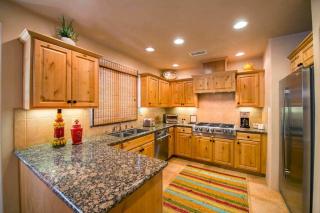 El Corazón de Santa Fe · Courtyard Townhouse - 9