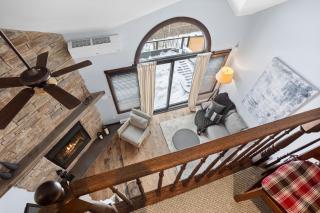 3-Story Ski-In Ski-Out Mountain Home - 7